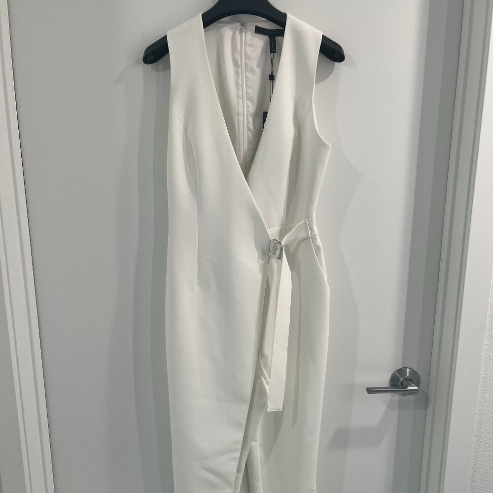 NWT BCBGMAXAZRIA Winter White Wrap Belted Jumpsuit XXS Modern Formal